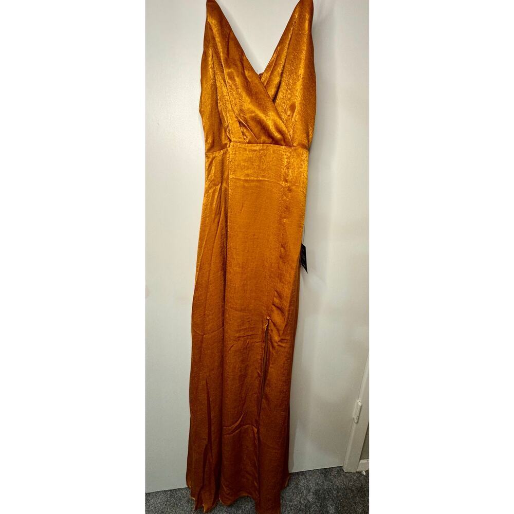 Lulus long formal gown in burnt orange Size XXSmall